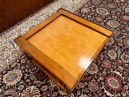Autehtic-Models-Speeltafel