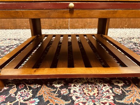 Autehtic-Models-Speeltafel