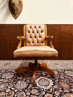 Engelse-Klassieke-President-Chair