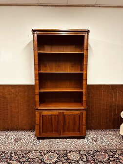 Klassieke-Art-Deco-Boekenkast