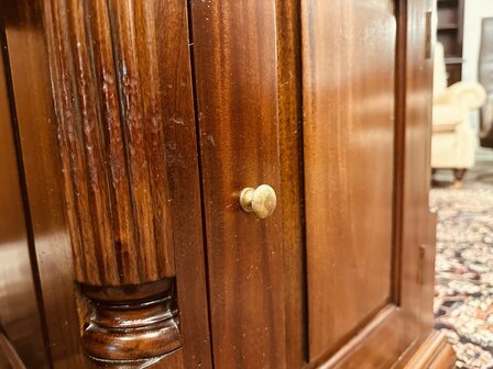 Engels-Klassiek-Bureau-met-Groene-Inleg