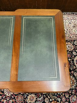 Engels-Klassiek-Bureau-met-Groene-Inleg