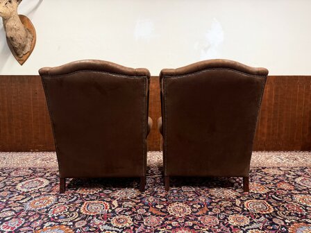 Klassiek-Engels-Chesterfield-Gestofeerde-Fauteuil-Club-Chair-met-Hocker-Poef-6