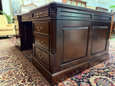 Groot-Klassiek-Engels-Antiek-Bureau-Partnerdesk-Lederen-Inleg-6