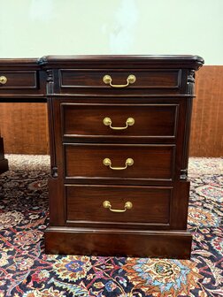 Groot-Klassiek-Engels-Antiek-Bureau-Partnerdesk-Lederen-Inleg-10