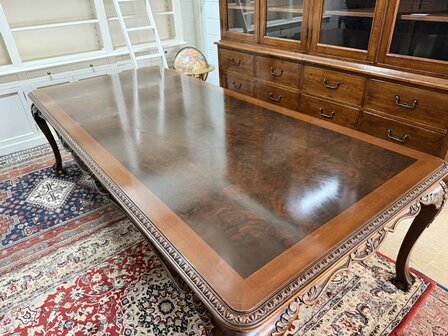 Grote-Klassieke-Antieke-Oude-Italiaanse-Eettafel-Notenhouten-Blad-6