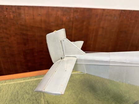 Authentic-Models-Ford-Trimotor-Model-Vliegtuig-miniatuur-Vliegtuig-Schaal-Vliegtuig-Handgemaakt
