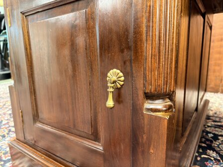 Engels-Klassiek-Oud-Antiek-Chesterfield-Bureau-Desk-Partnerdesk-Groen-Lederen-Inleg