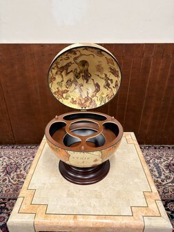 Klassiek-Oud-Antiek-Italiaans-Zoffoli-Bar-Drank-Globe-Weredbol-Tafelmodel