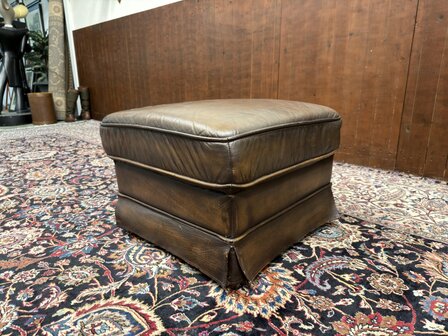 Klassiek-Oud-Antiek-Engels-Chesterfield-Bruin-Lederen-Poef-Hocker-Ottoman