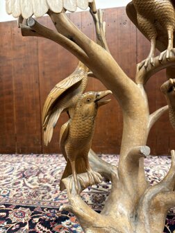 Antiek houtsnijwerk van diverse vogels