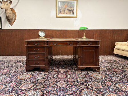 Engels-Klassiek-Antiek-Oud-Chesterfield-Bureau-Desk-Partnerdesk-Met-Groen-Olijf-Olijfgroen-Lederen-Inleg
