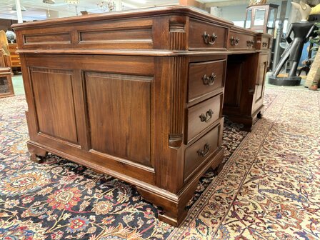 Engels-Klassiek-Antiek-Oud-Chesterfield-Bureau-Desk-Partnerdesk-Met-Groen-Olijf-Olijfgroen-Lederen-Inleg