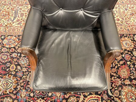 Klassiek-Oud-Antiek-Engels-Chesterfield-Zwart-Lederen-Bureaustoel-President-Chair