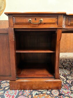 Klassiek-Oud-Engels-Antiek-Chesterfield-Mahoniehouten-Globe-Wernicke-Bureau-Desk-Partnerdesk