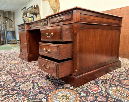 Klassiek-Oud-Engels-Antiek-Chesterfield-Mahoniehouten-Globe-Wernicke-Bureau-Desk-Partnerdesk