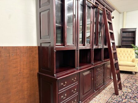 Klassiek-Oud-Antiek-Engels-Chesterfield-Mahoniehout-Mahonie-Boekenkast-Bibliotheekkast-met-Ladder