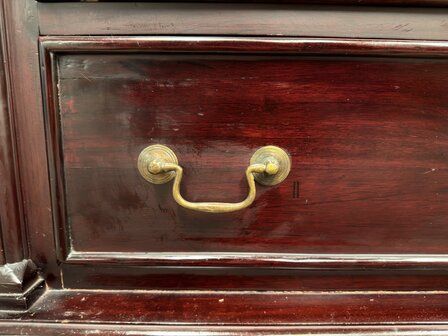 Klassiek-Oud-Antiek-Engels-Chesterfield-Mahoniehout-Mahonie-Boekenkast-Bibliotheekkast-met-Ladder