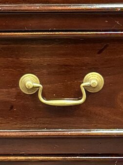 Klassiek-Antiek-Engels-Oud-Chesterfield-Desk-Bureau-Mahoniehout-Groen-Lederen-Inleg-met-Achterschot