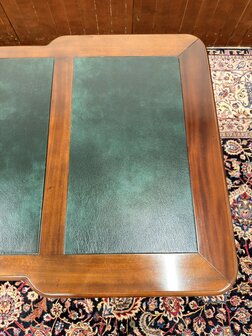 Klassiek-Antiek-Engels-Oud-Chesterfield-Desk-Bureau-Mahoniehout-Groen-Lederen-Inleg