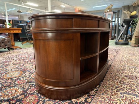 Klassiek-Engels-Antiek-Oud-Chesterfield-Ovaal-Nier-Vormig-Bureau-Desk-met-Groen-Lederen-Inleg