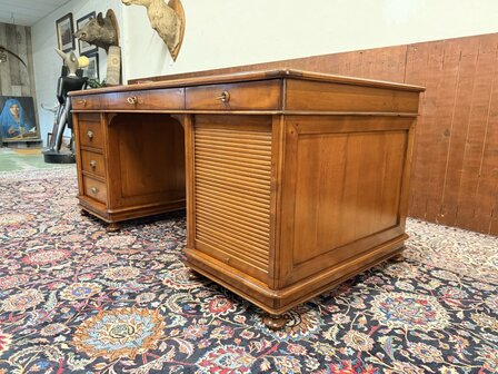 Klassiek-Antiek-Oud-Italiaans-Assi-D&#039;Asolo-Chesterfield-Bureau-Desk-met-Zwart-Leer-Ingelegd
