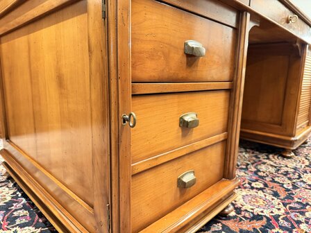 Klassiek-Antiek-Oud-Italiaans-Assi-D&#039;Asolo-Chesterfield-Bureau-Desk-met-Zwart-Leer-Ingelegd