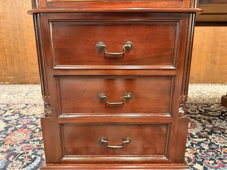 Klassiek-Engels-Oud-Antiek-Chesterfield-Mahoniehouten-Bureau-Desl-Partnerdesk-Met-Groen-Lederen-Ingeleged