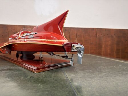 Schaalmodel Modelboot Ferrari Hydroplane met Certificaat