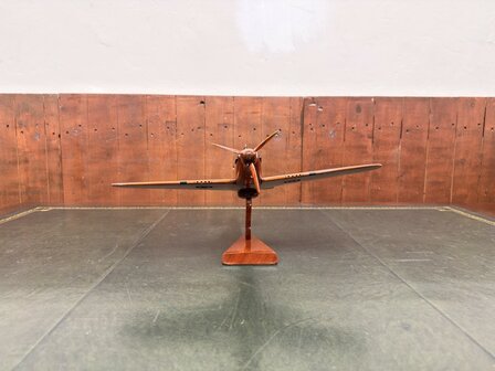 Klassiek-Engels-Antiek-Oud-Mahoniehouten-Modelvliegtuig-Schaalvliegtuid-Hawker-Hurricane