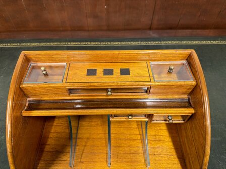 Klassiek-Antiek-Engels-Oud-Chesterfield-Globe-Wernicke-Bureau-Desk-Organizer