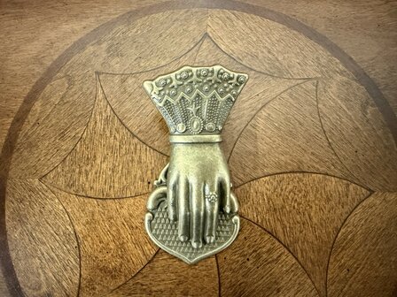 Klassiek-Engels-Antiek-Oud-Messing-Papierklem-2