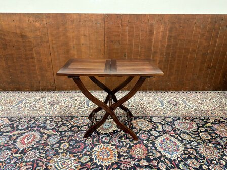 Klassiek-Italiaans-Antiek-Oud-Bijzettafeltje-Bijzettafel