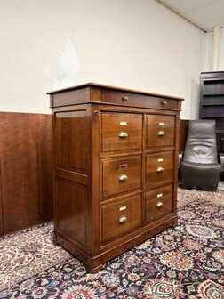Klassiek-Italiaans-Antiek-Oud-Chesterfield-Archiefkast-Kantoorkast-Ladekast