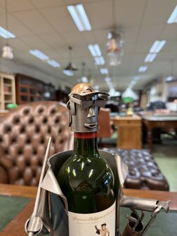 Wijnfles-Houder-als-Golfer