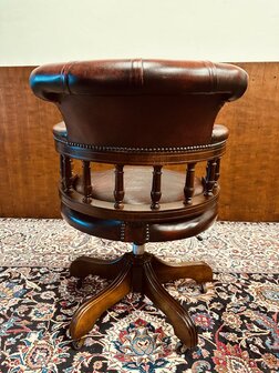 Klassiek-Engels-Engelse-Antiek-Chesterfield-Captain-President-Director-Chair-Bureaustoel