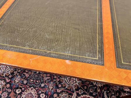 Klassiek-Antiek-Oud-Engels-Chesterfield-Schrijftafel-Bureau-Desk-met-Groen-Leder-Ingelegd-17