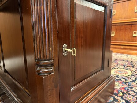 Klassiek-Engels-Antiek-Oud-Chesterfield-Mahonie-Bureau-Desk-Parnerdesk-met-Groen-Leder-Ingelegd