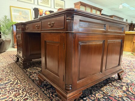 Klassiek-Oud-Antiek-Engels-Chesterfield-Bureau-Bureel-Desk-Partnerdesk-Mahonie-Groen-Leder-6