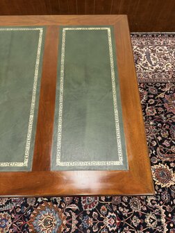 Klassiek-Oud-Antiek-Engels-Chesterfield-Vintage-Bureau-Bureel-Desk-Partnerdesk-Mahonie-Groen-Leder-17