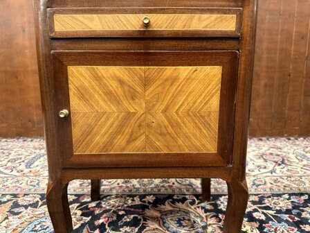 Klassiek-Engels-Antiek-Oud-Chesterfield-Vintage-Set-Nachtkast-Nachtkastjes-met-Inlegwerk-marqueterie