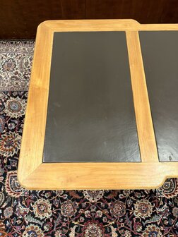 Klassiek-Engels-Antiek-Oud-Chesterfield-Vintage-Bureau-Desk-Teakhout-met-Bruin-Leder-Ingelegd