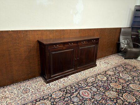 Klassiek-Oud-Antiek-Engels-Antiek-Vintage-Chesterfield-Kantoorkast-Dressoir