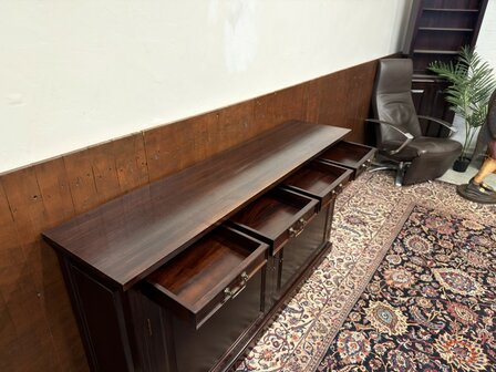 Klassiek-Oud-Antiek-Engels-Antiek-Vintage-Chesterfield-Kantoorkast-Dressoir