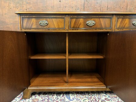 Klassiek-Antiek-Oud-Engels-Chesterfield-Set-Vintage-Heldense-Exclusive-Kantoorkast-Kantoor-Kast-Dressoir