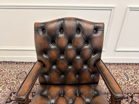 Klassiek-Engels-Antiek-Oud-Chesterfield-Vintage-Bureaustoel-President-Chair-Oxblood-Bruin-Leder