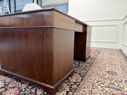 Klassiek-Engels-Antiek-Oud-Vintage-Chesterfield-Bureau-Desk-Partnerdesk-Bruin-Leder
