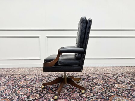 Klassiek-Engels-Antiek-Oud-Vintage-Chesterfield-Bureaustoel-President-Chair-Zwart-Leder