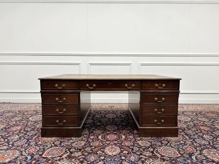 Klassiek-Engels-Antiek-Oud-Vintage-Chesterfield-Bureau-Desk-Partnerdesk-Olijf-Groen-Leder