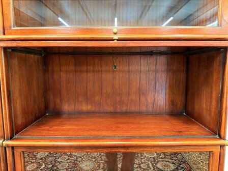 Klassiek-Engels-Antiek-Oud-Vintage-Chesterfield-Set-Originele-Globe-Wernicke-Boekenkast-Bibliotheekkast-Kast